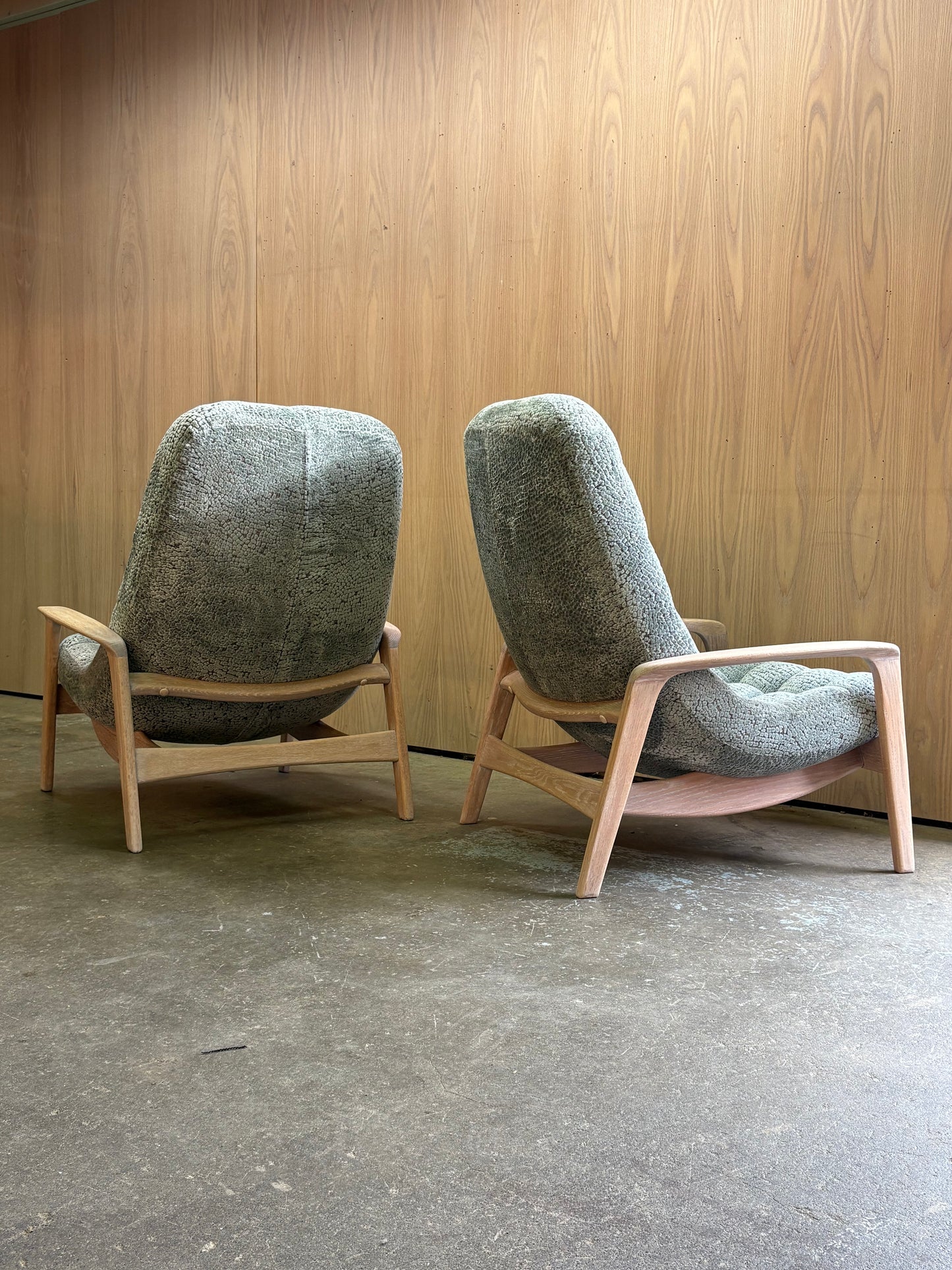 Pair of 1960s R Huber Scoop Lounge Chairs