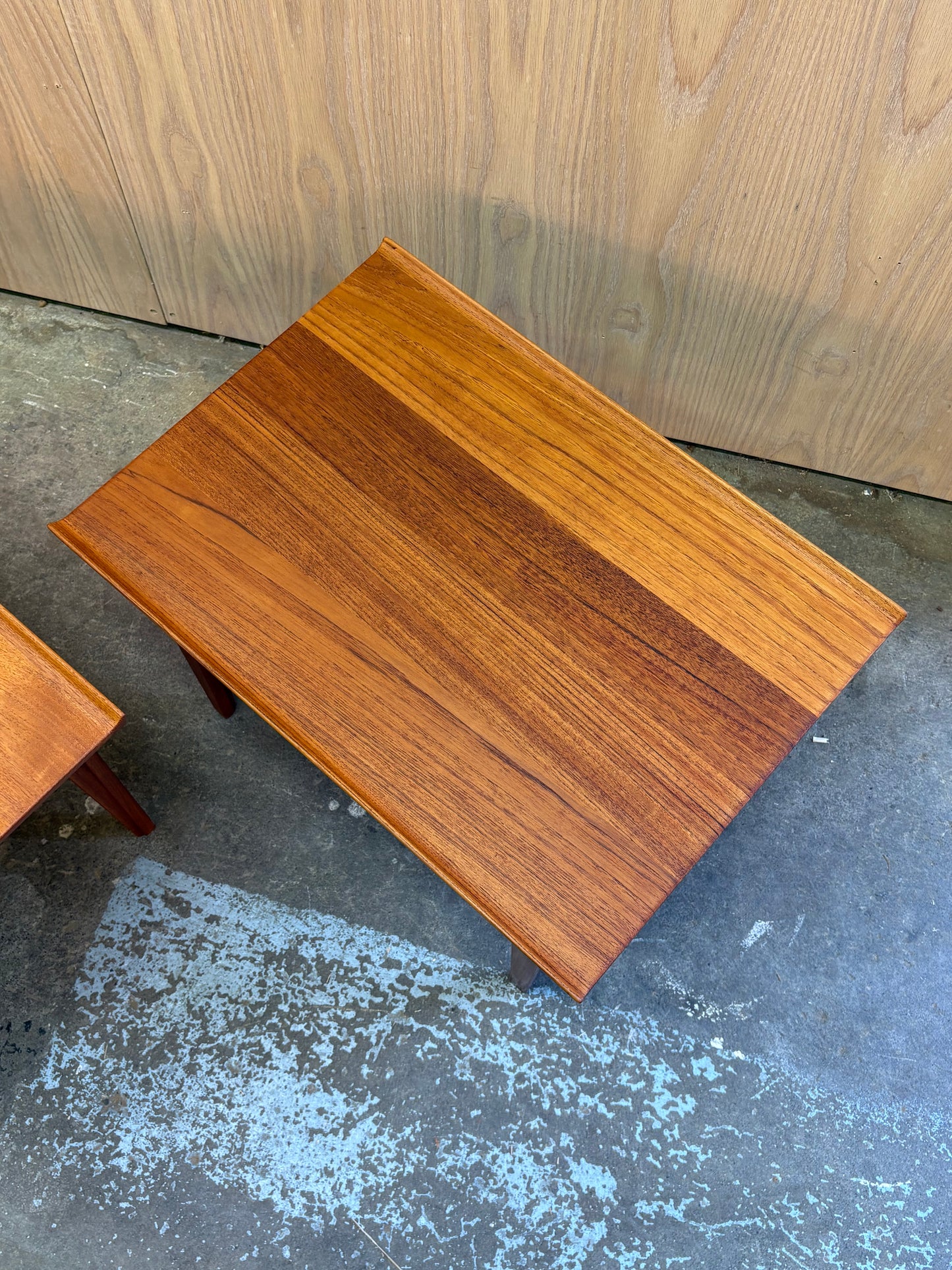 Pair of 1960s Solid Teak FD535 End Tables by Finn Juhl for France & Søn