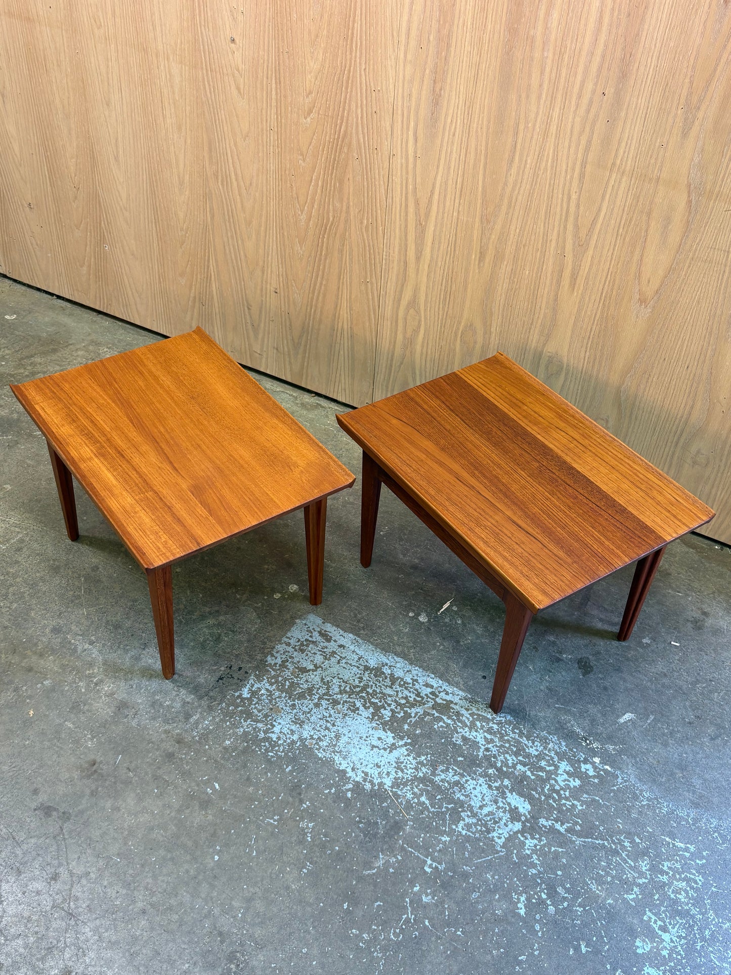 Pair of 1960s Solid Teak FD535 End Tables by Finn Juhl for France & Søn
