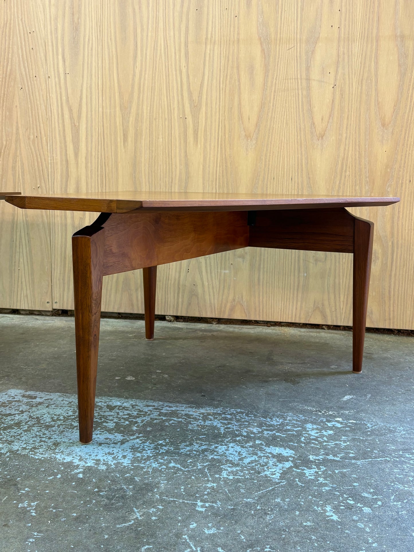 Pair of 1960s Walnut Side  End Tables