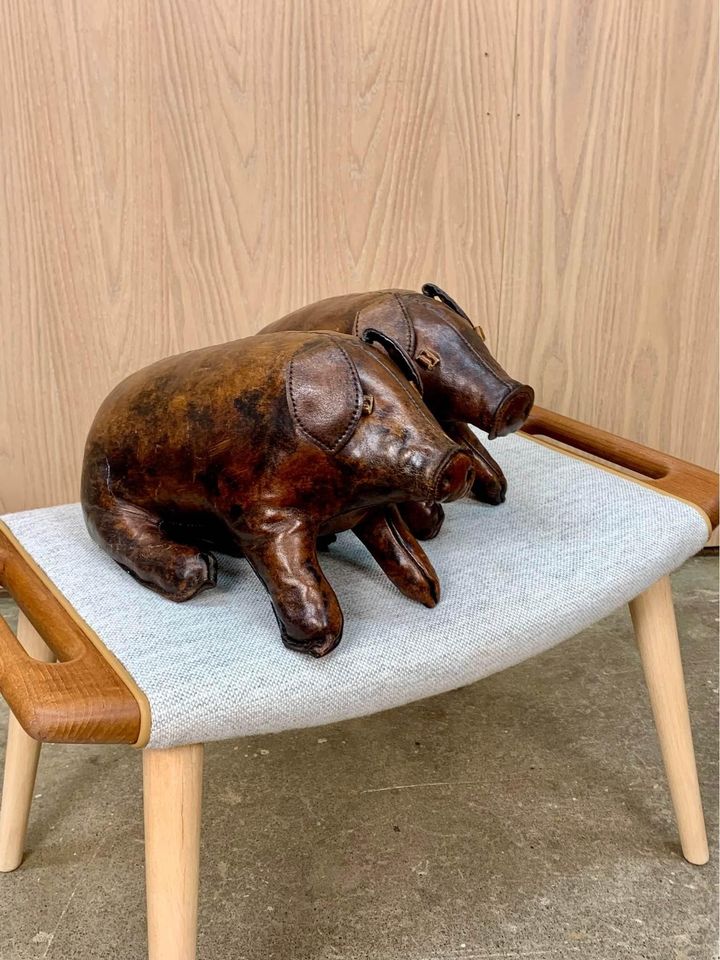 Pair of 1980s Leather Decorative Pigs by Jancraft