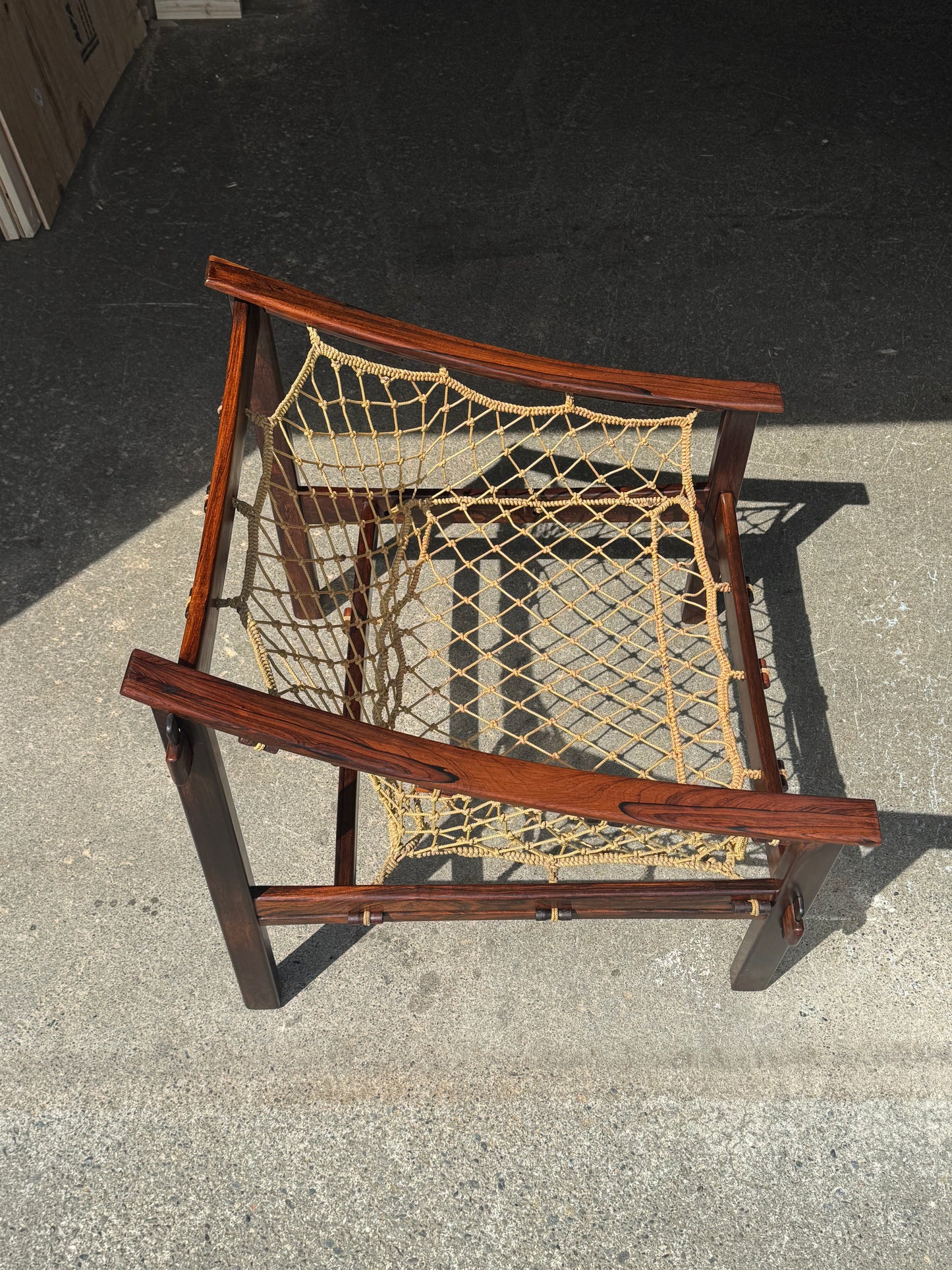 1960s Amazonas Lounge Chair by Jean Gillon for Wood Art in rosewood and black leather