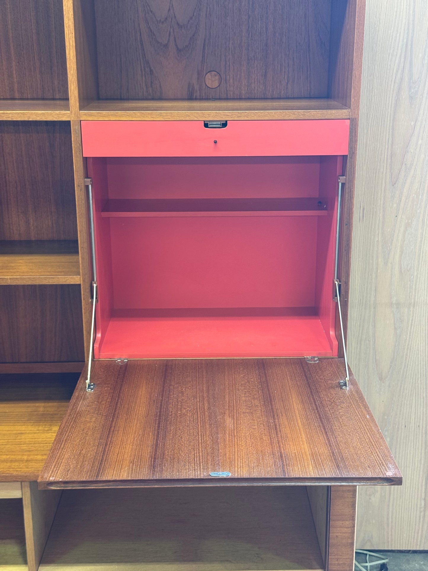 1960s Danish Modern Wall Unit by Hornslet Møbelfabrik in teak