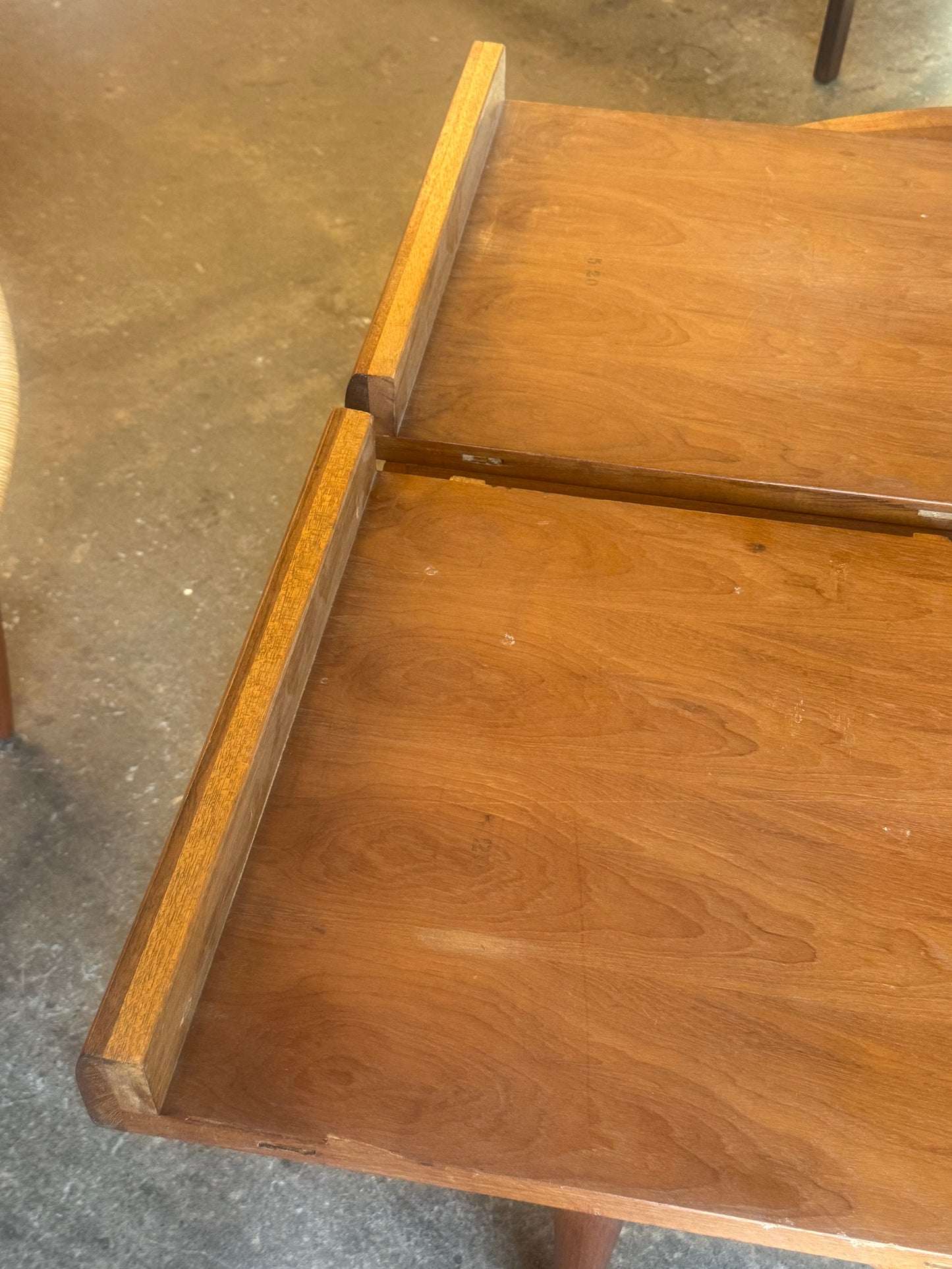 1960s Expandable Dining Table by Ib Kofod-Larsen for Faarup Mobelfabrik in teak