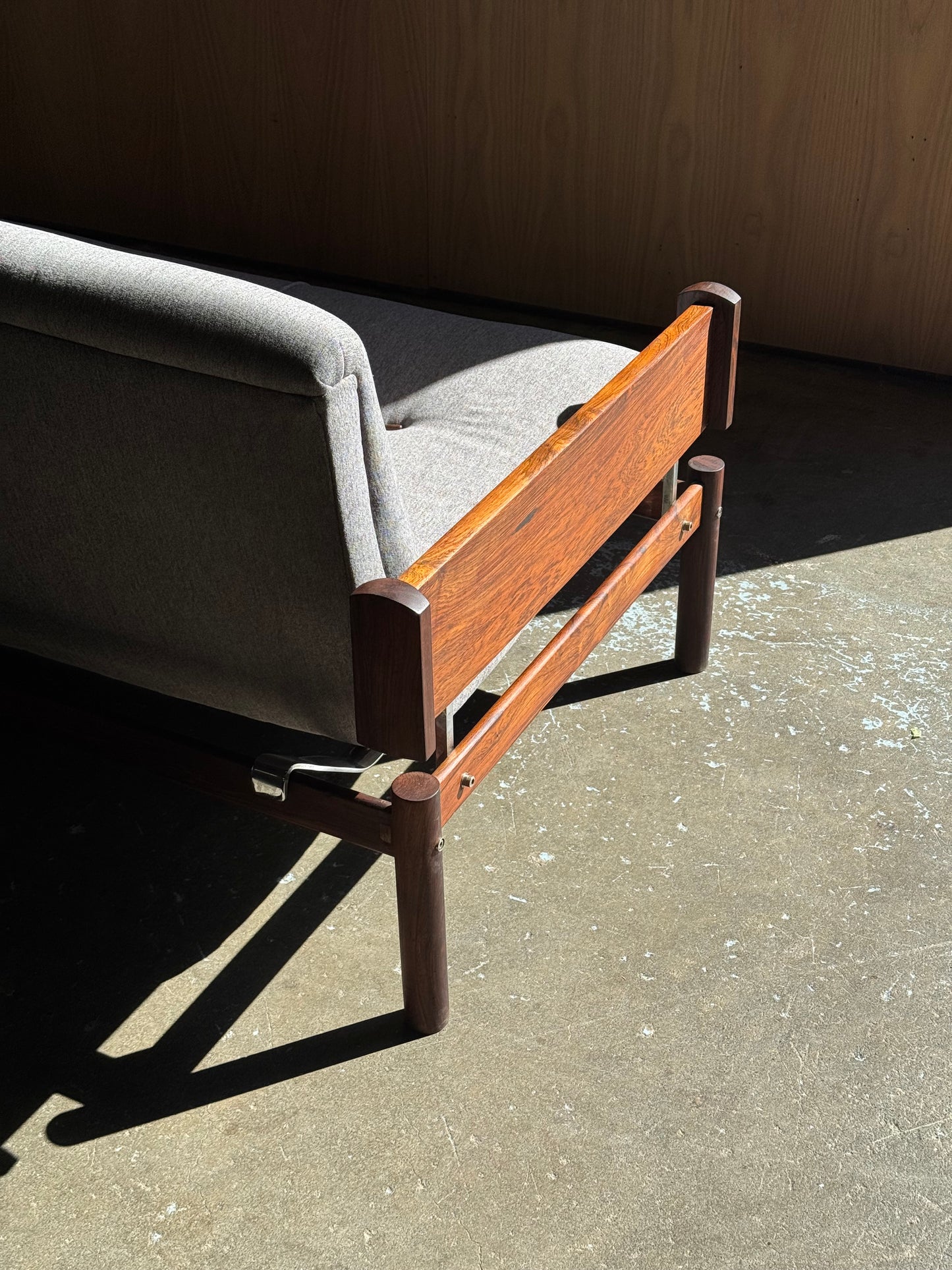 1960s MP 13 Sofa by Percival Lafer in Brazilian rosewood and grey fabric