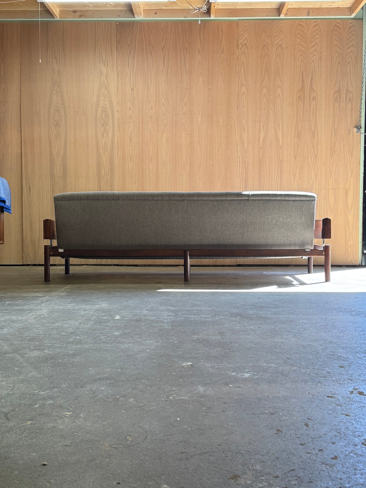 1960s MP 13 Sofa by Percival Lafer in Brazilian rosewood and grey fabric