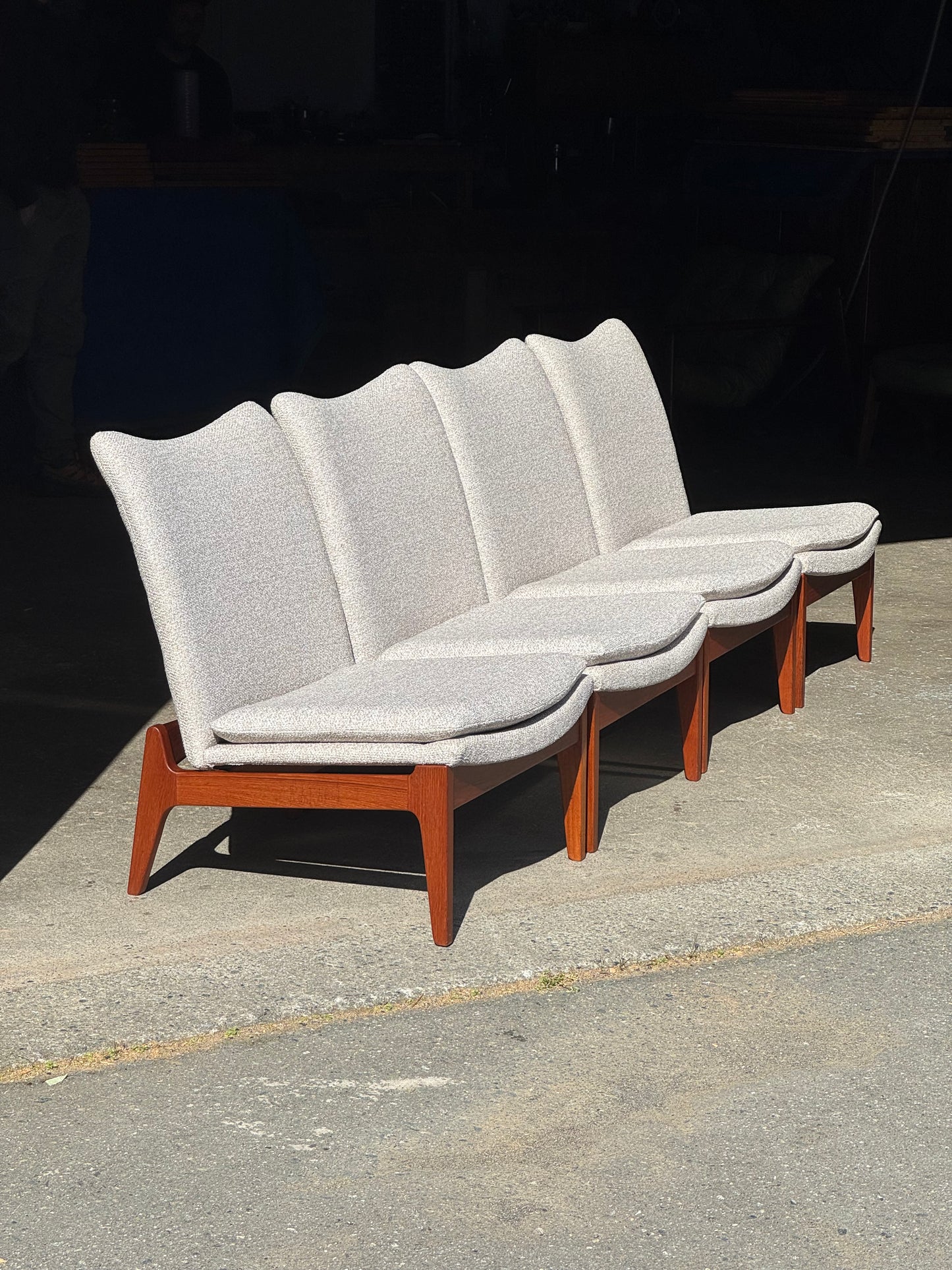 1960s FD112 Lounge Chair by Finn Juhl for France and Son in teak and beige fabric