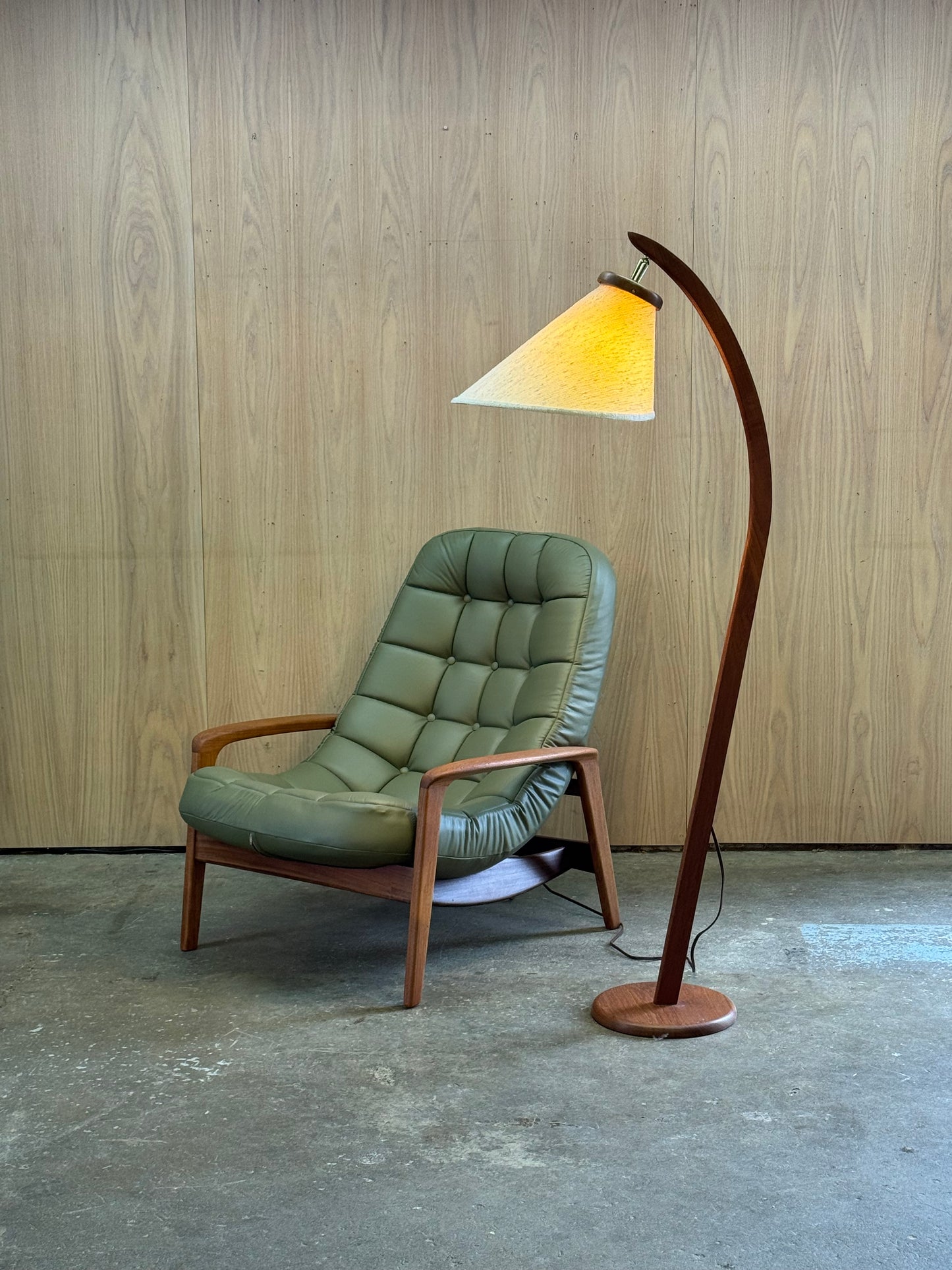 1960s Arc Floor Lamp in teak and fabric shade