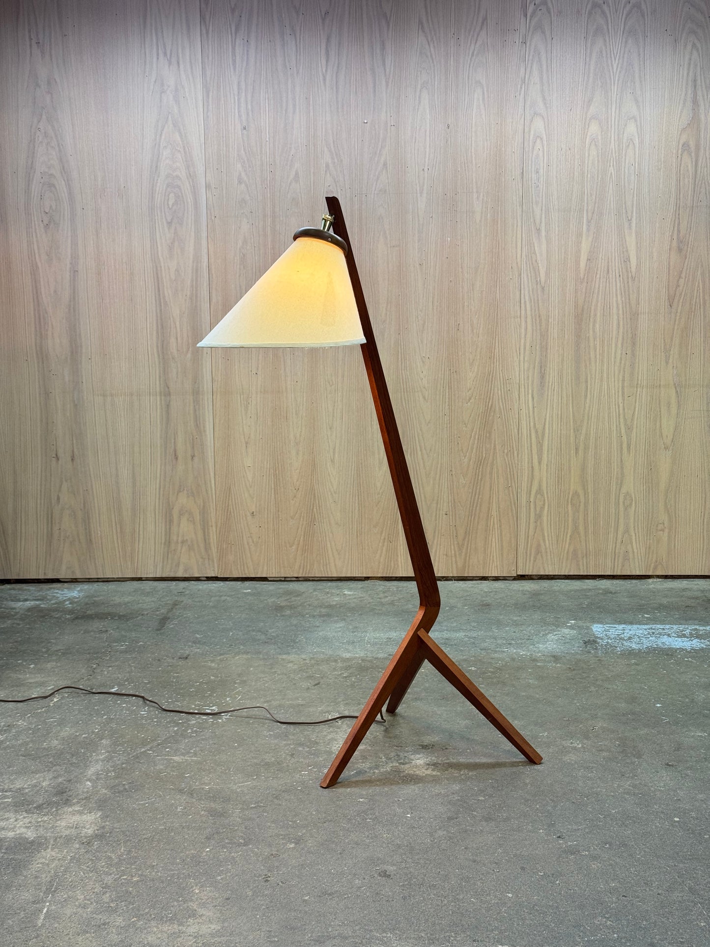1960s Boomerang Floor Lamp in teak and fabric shade