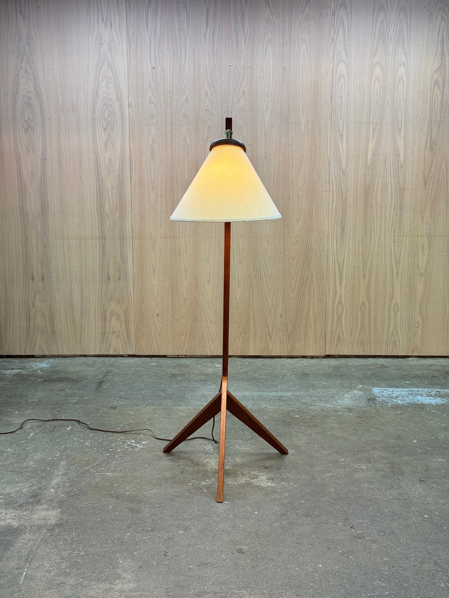 1960s Boomerang Floor Lamp in teak and fabric shade