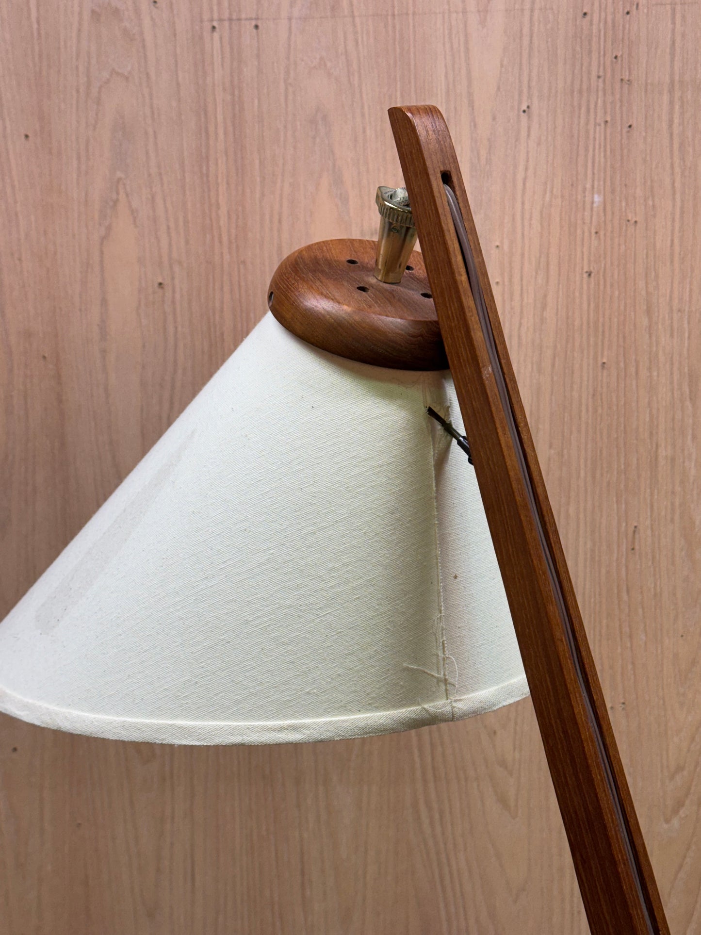 1960s Boomerang Floor Lamp in teak and fabric shade