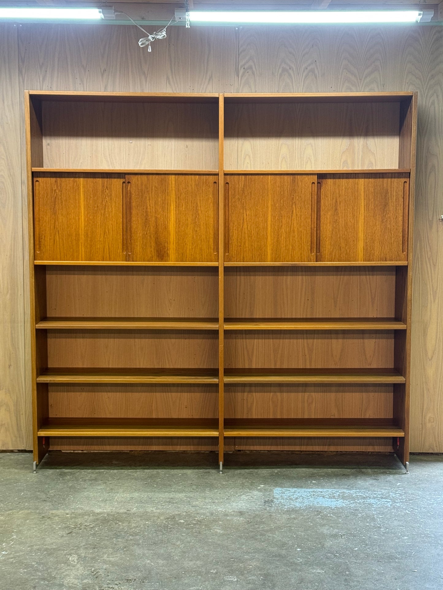 1960s RY Wall Unit by Hans J. Wegner for Ry Mobler in teak (2 modules)