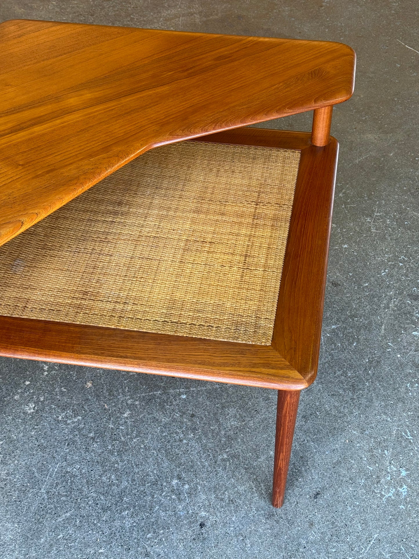 1960s Minerva 417 Abcc Corner Table by Peter Hvidt & Orla Molgaard Nielsen for France & Son in teak and rattan