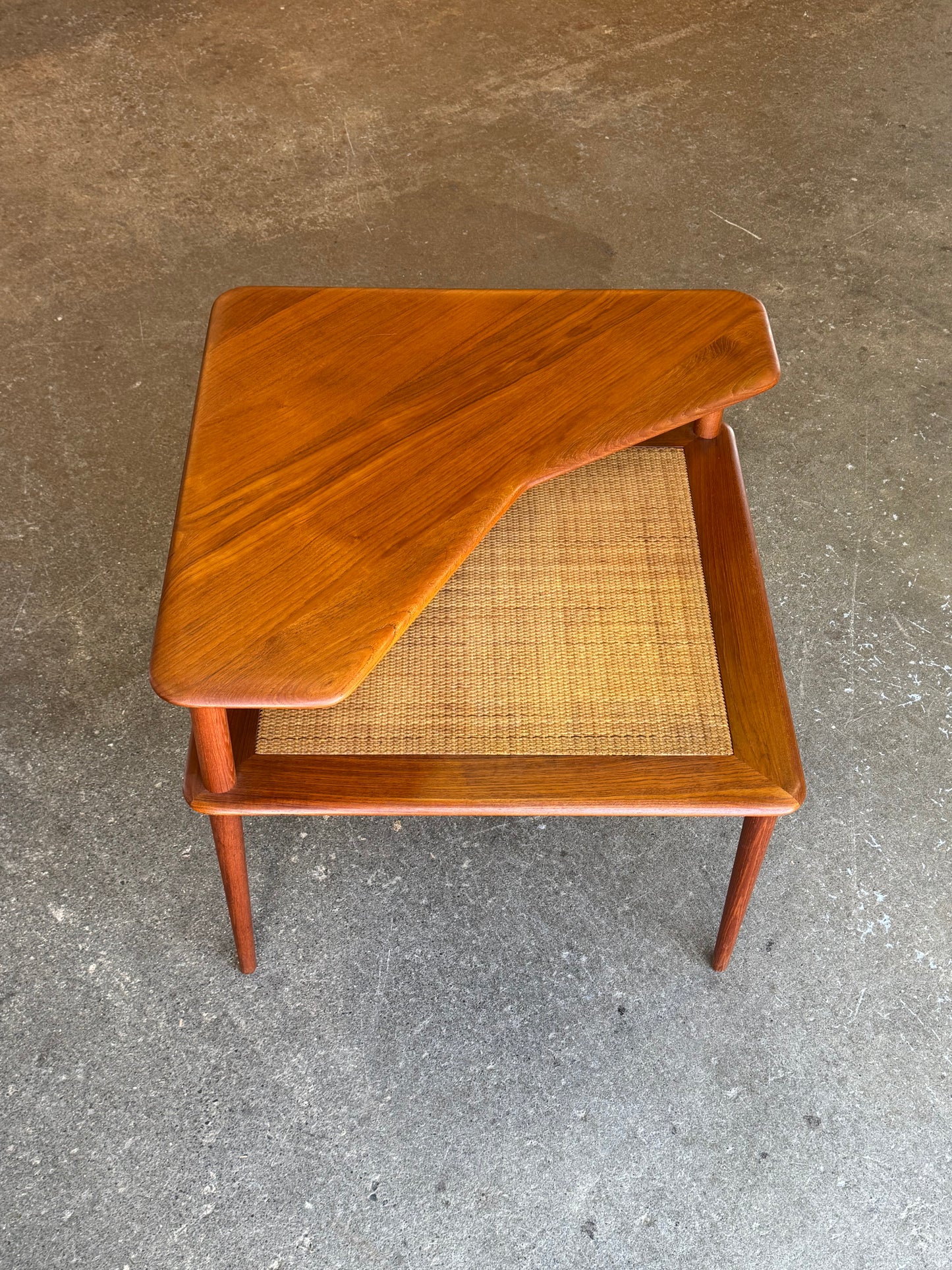 1960s Minerva 417 Abcc Corner Table by Peter Hvidt & Orla Molgaard Nielsen for France & Son in teak and rattan