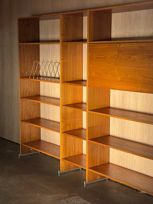 1960s RY Wall Unit (3 Modules) by Hans J Wegner for Ry Mobler in teak