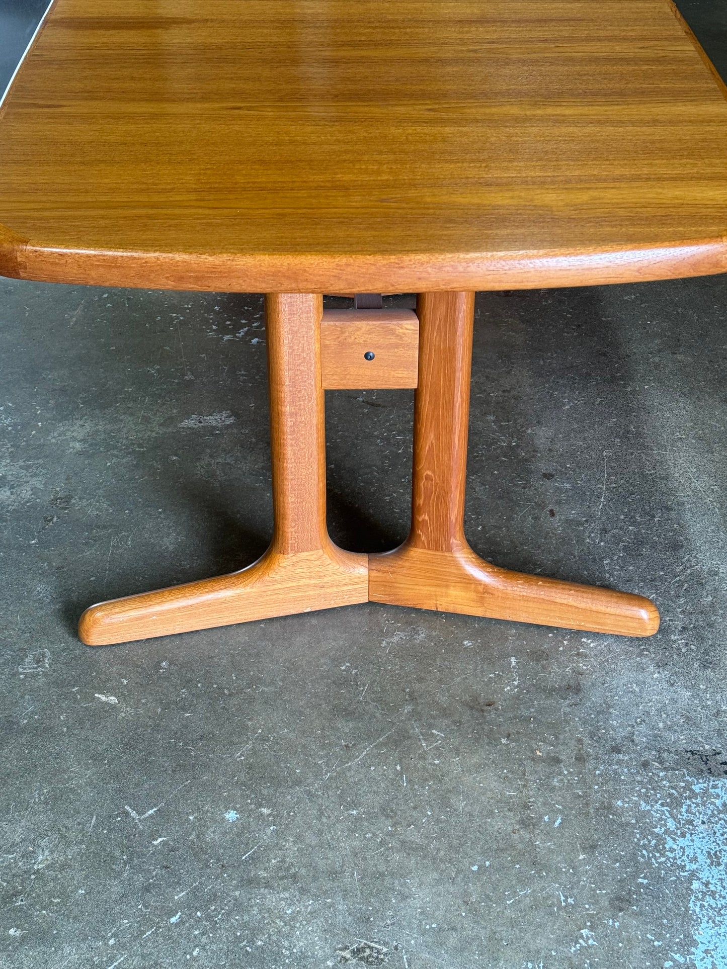 1960s Danish extending dining table in teak