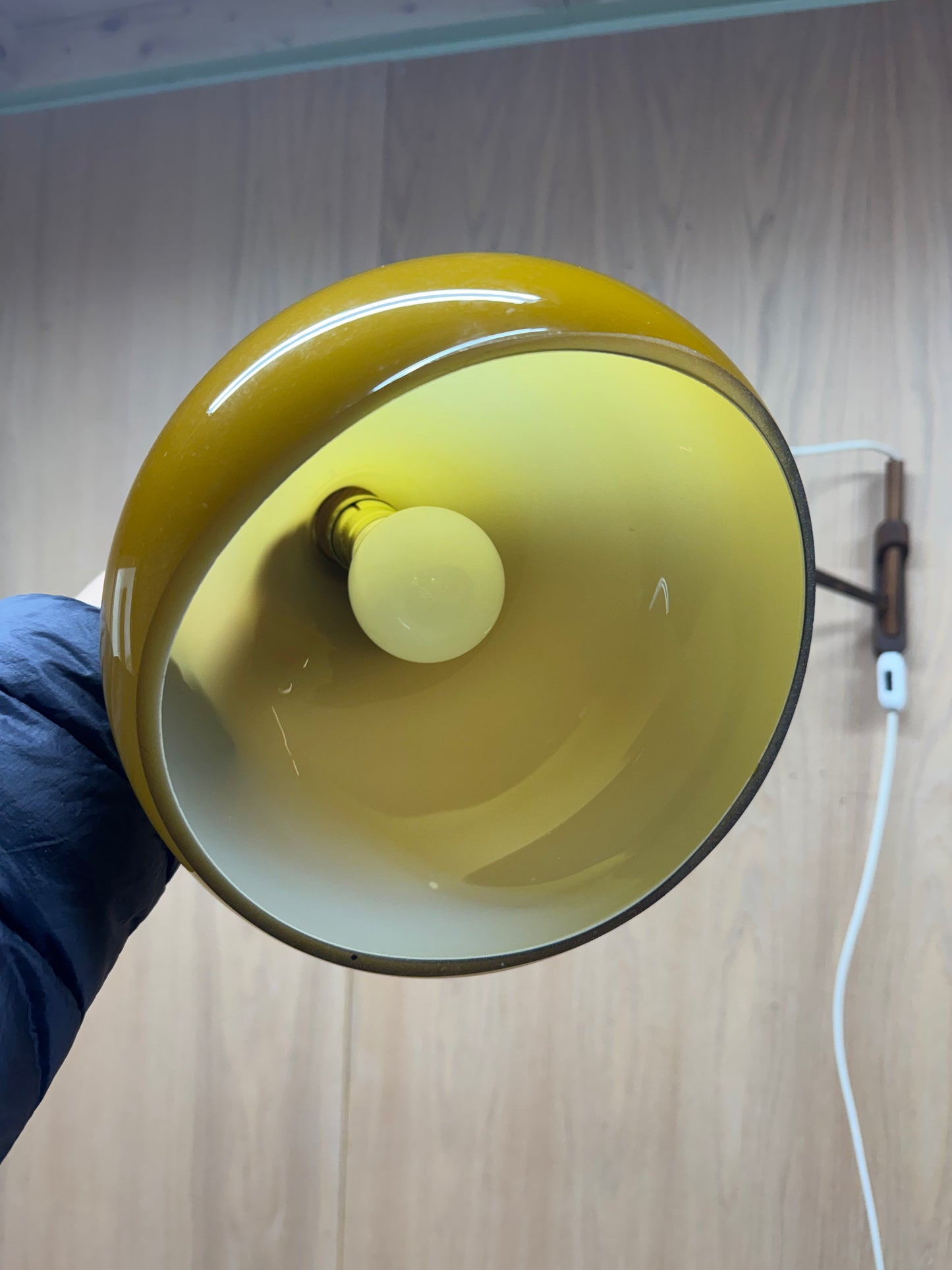 1950s Wall Lamp in rosewood and olive glass