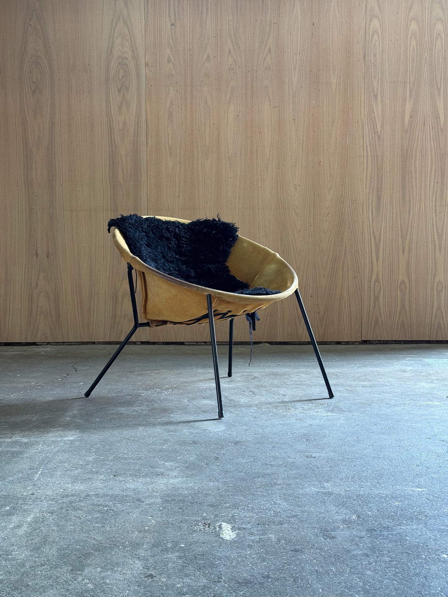 1960s Balloon Chair Pair by Hans Olsen for Lea Design in steel and mustard leather