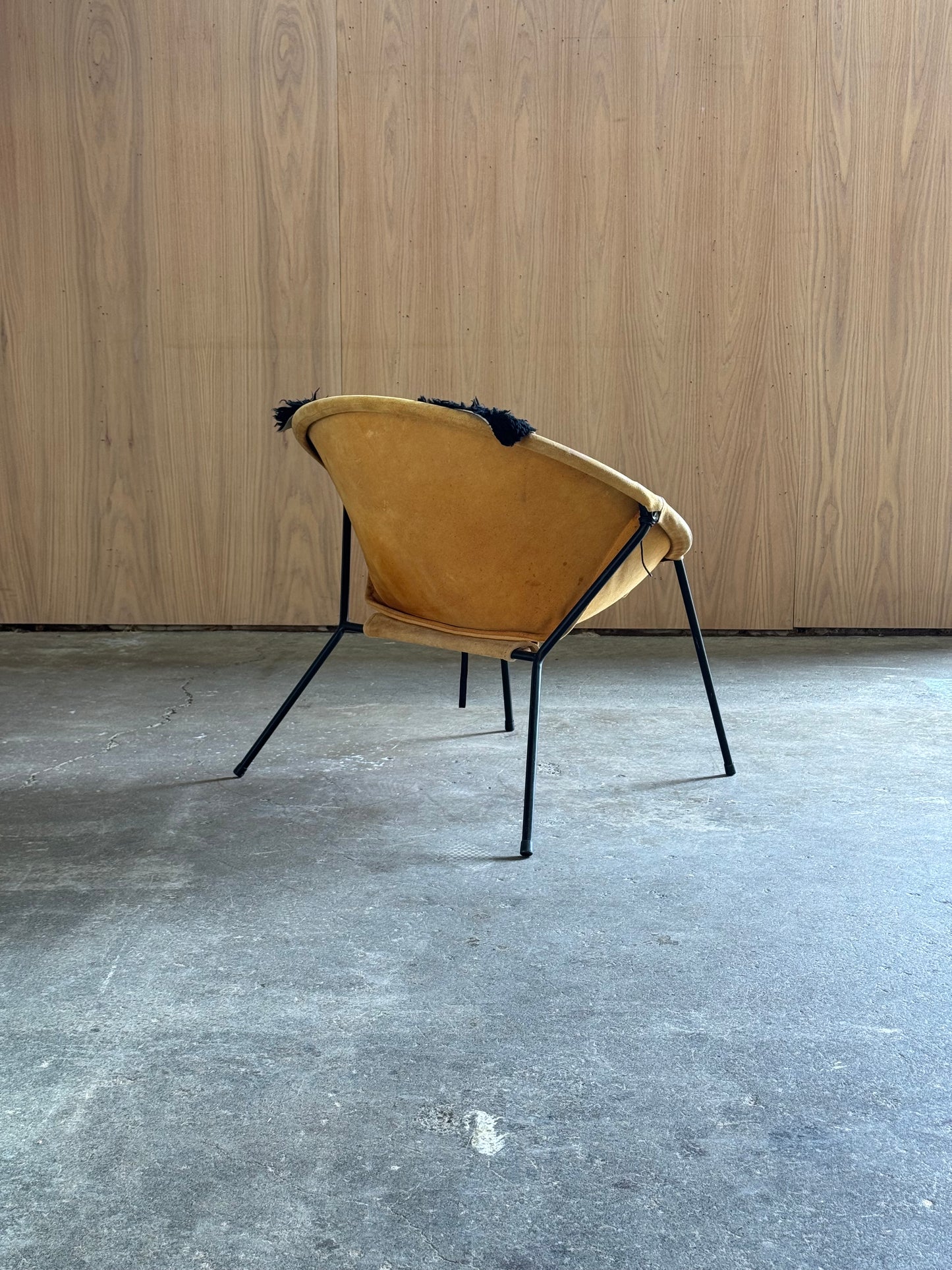 1960s Balloon Chair Pair by Hans Olsen for Lea Design in steel and mustard leather
