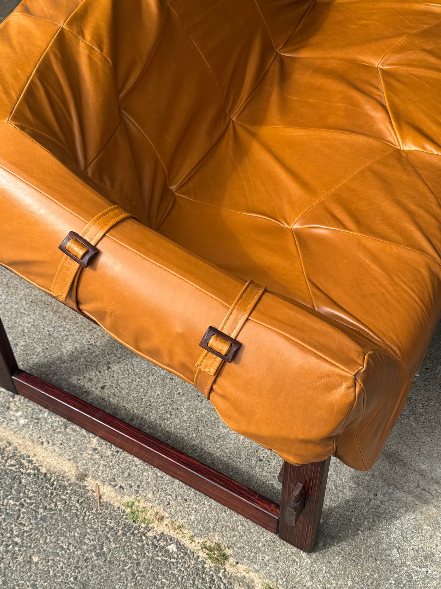 1960s MP91 Sofa by Percival Lafer in hardwood and Italian leather