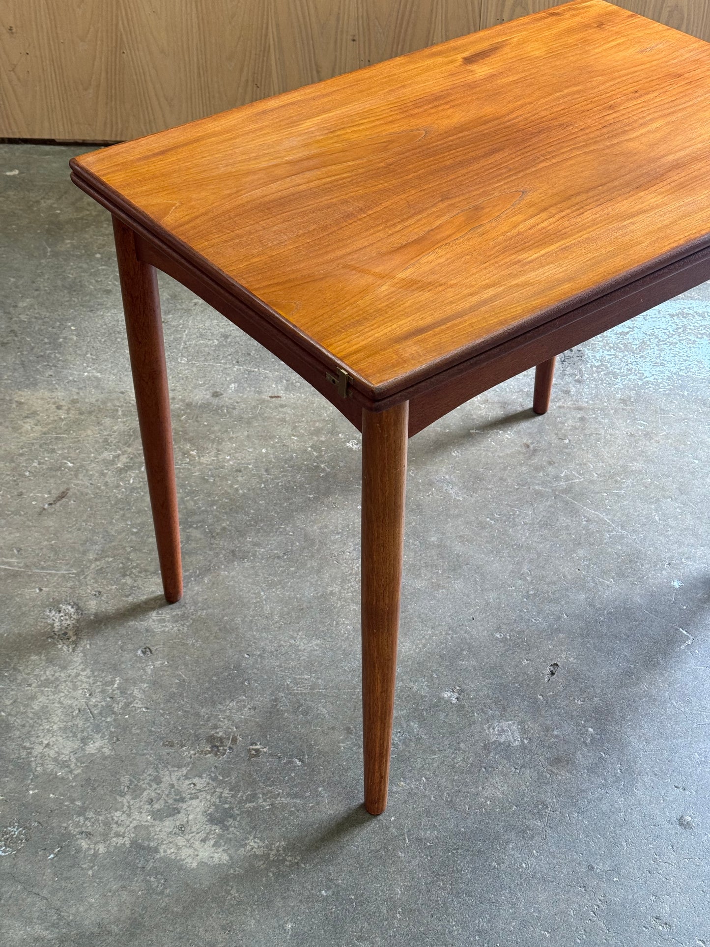1950s Flip Top Dining Table by Borge Mogensen for Soborg Mobelfabrik in teak