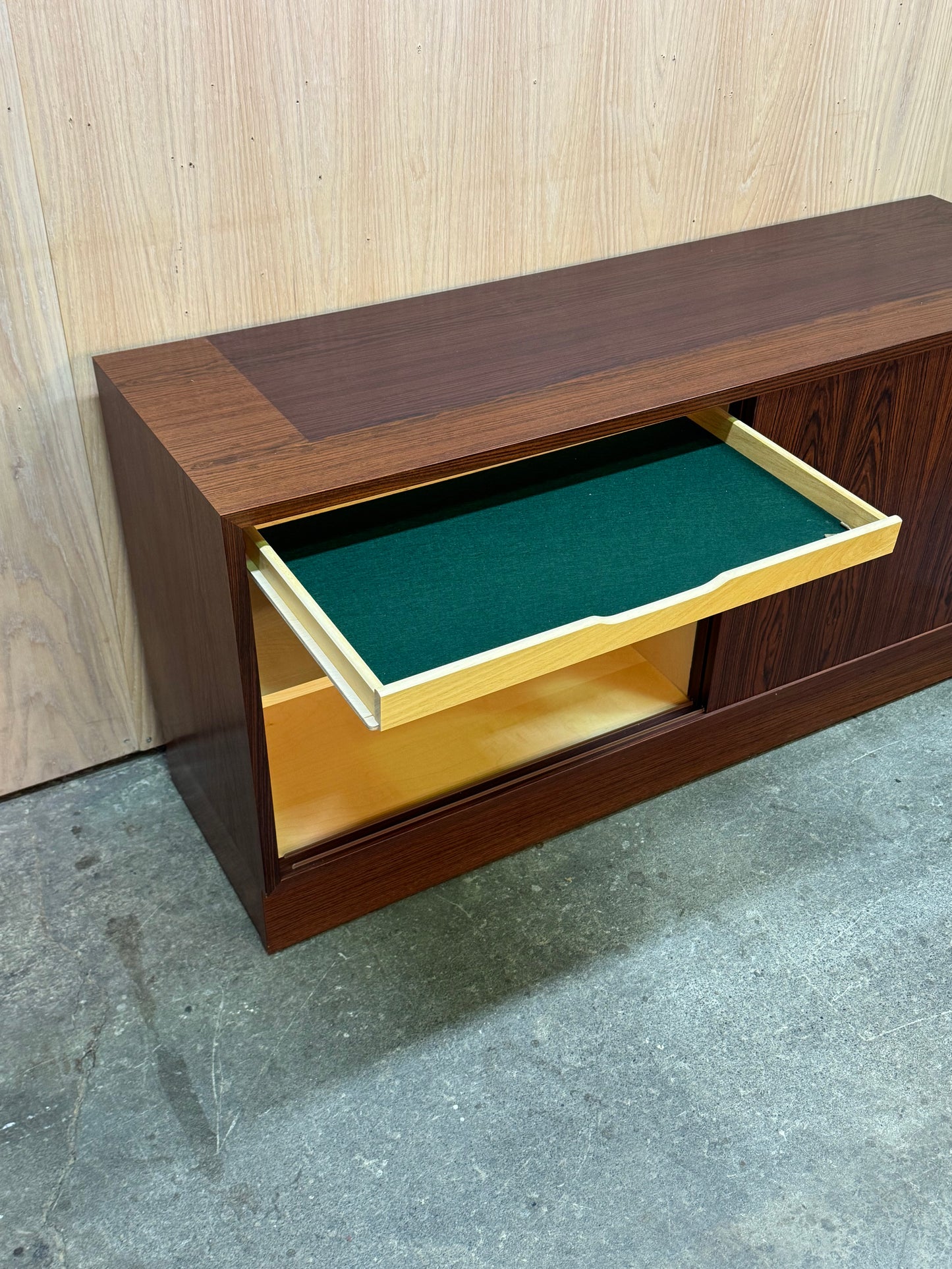 1960s Credenza by Poul Hundevad for Hundevad and Co in rosewood