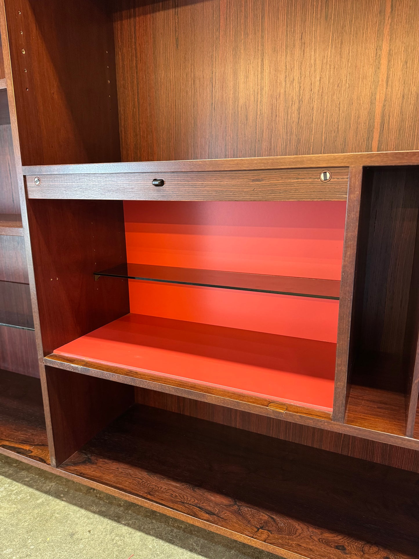 1960s Display Cabinet by Poul Hundevad for Hundevad & Co in rosewood