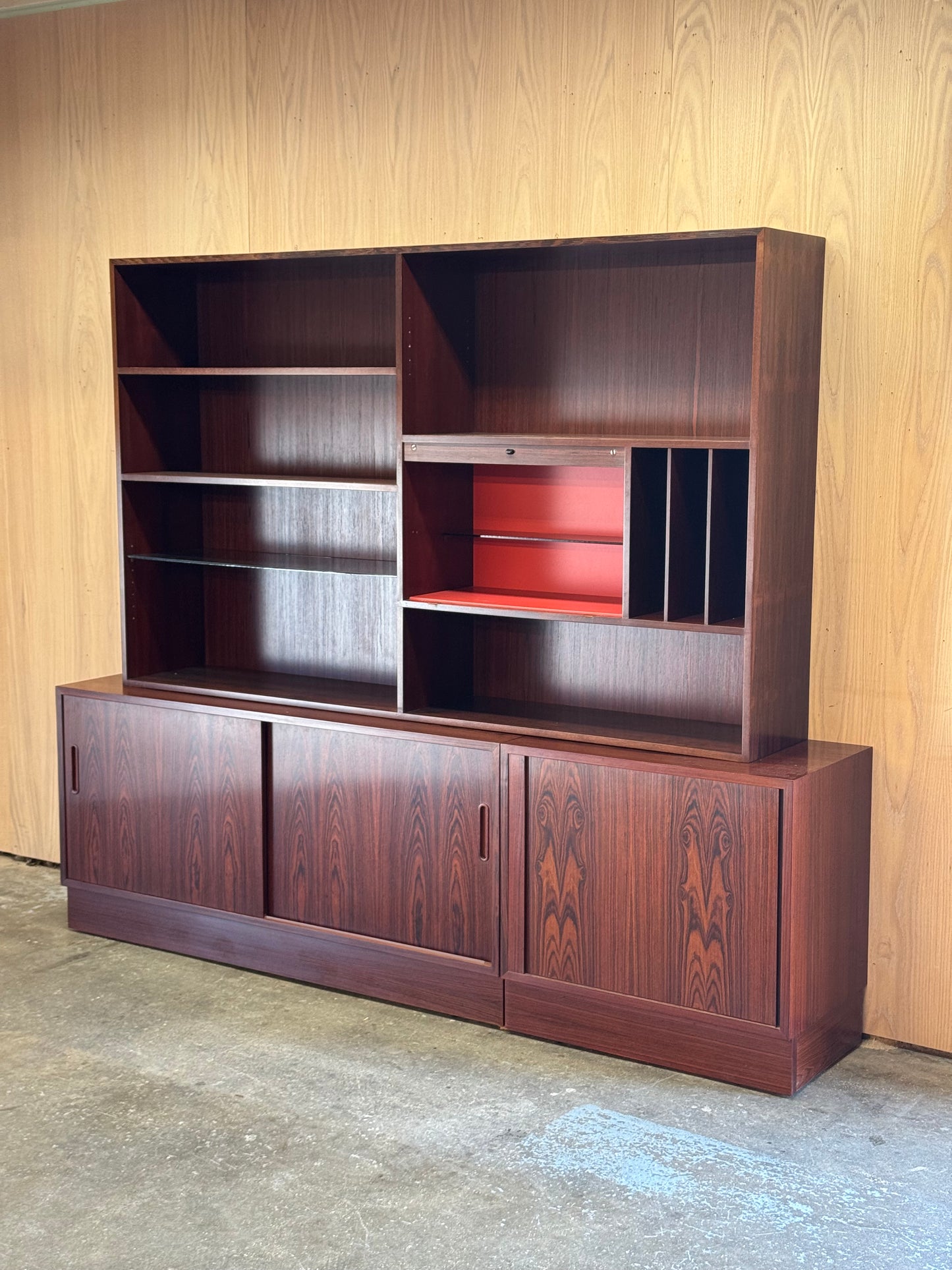 1960s Display Cabinet by Poul Hundevad for Hundevad & Co in rosewood