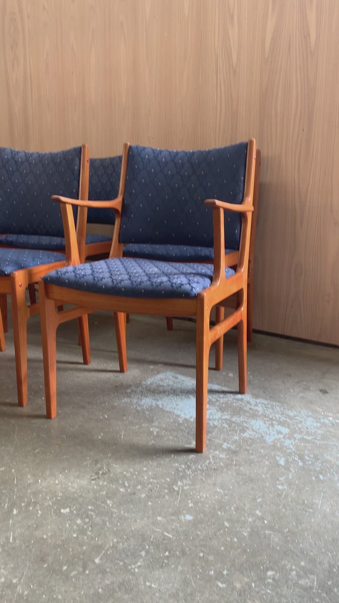 1970s Vintage Teak Dining Chairs by D-Scan – Pray for Modern
