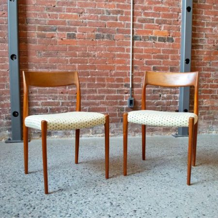 Pair of 1960s Danish Teak Model 77 Chairs by Niels Møller